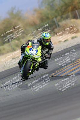 media/Nov-05-2022-SoCal Trackdays (Sat) [[f8d9b725ab]]/Turn 2 (1120am)/